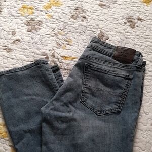 Lucky Brand Women's Blue Straight Jeans